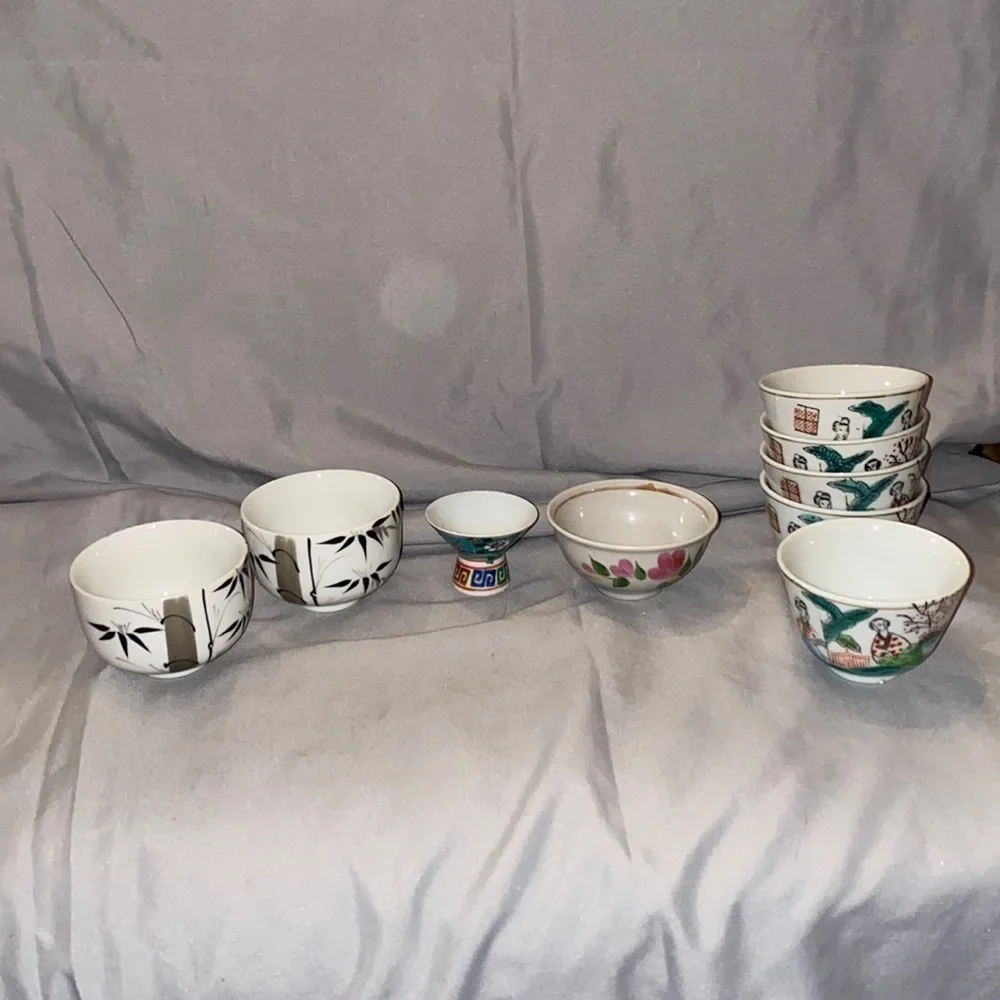 Bx47 Vintage F S Berkeley cups set of 5 and some dipping cups oriental